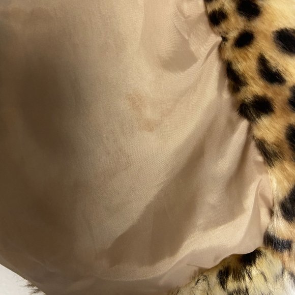 Cotton on Faux fur  Leopard coat for girl Size 5-6 - Picture 6 of 8